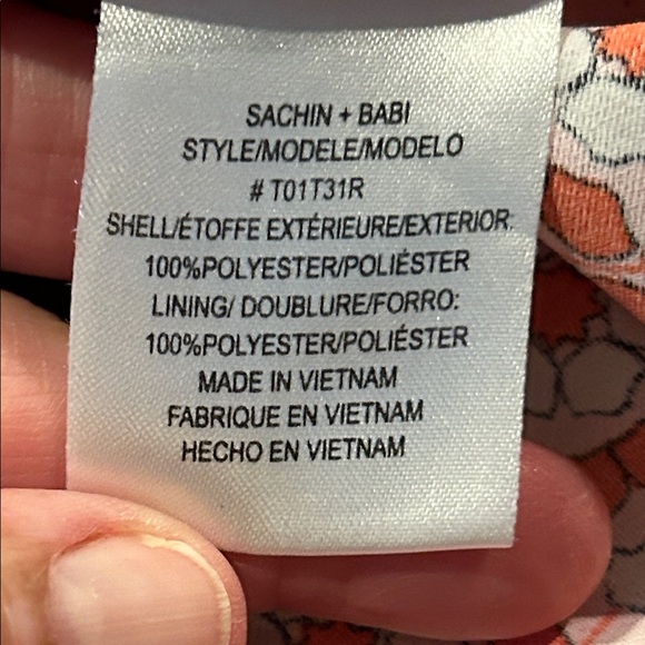 Sachin-Babi Elegant Red Wrap Top Size 8 - Picture 11 of 16